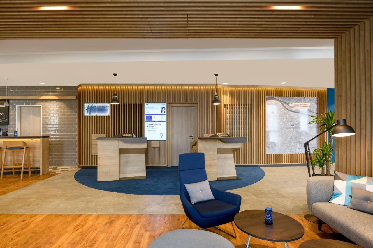 Holiday Inn Express Goettingen By Ihg Ngoại thất bức ảnh