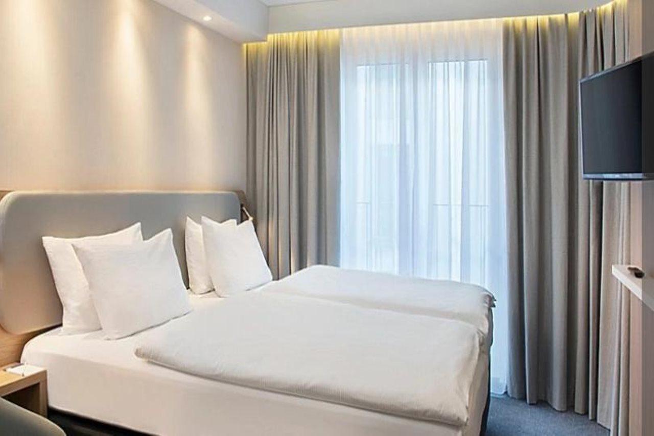 Holiday Inn Express Goettingen By Ihg Ngoại thất bức ảnh